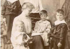 Eleanor Archer (1861 -1960)