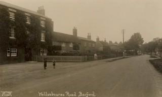 Granville before sign early photo Granville Arms, Wellesbourne Road